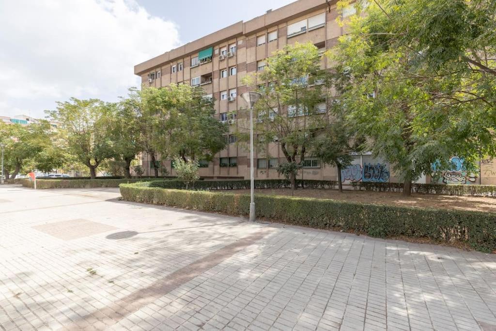 Neptuno Deluxe Apartment Гранада Екстериор снимка