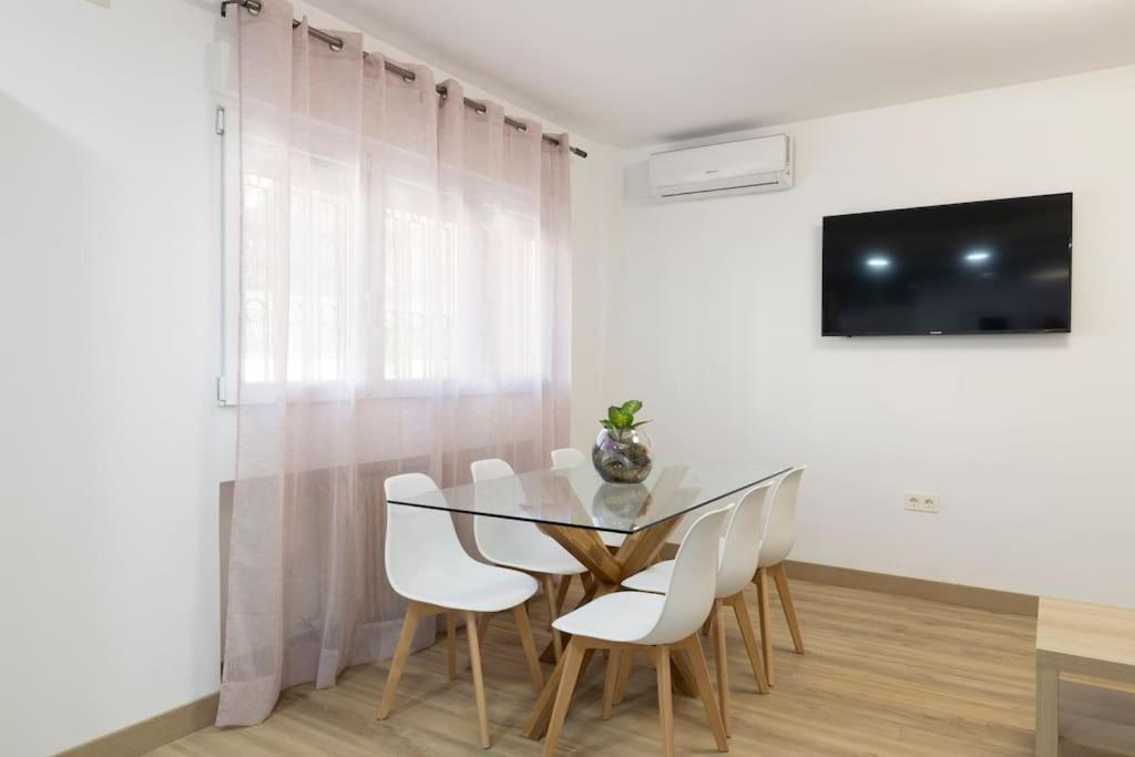 Neptuno Deluxe Apartment Гранада Екстериор снимка